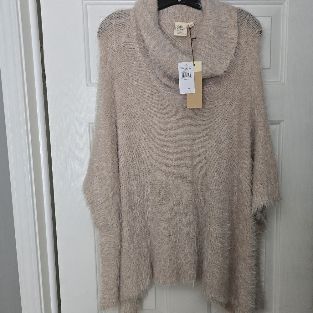 White Crow sweater size L